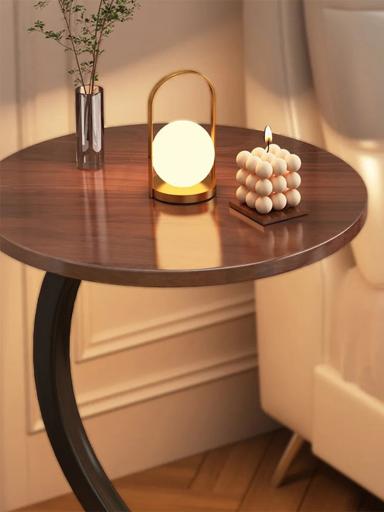 Mesa auxiliar popular / Mesa de centro de estilo minimalista con estante de almacenamiento, mesa auxiliar móvil para sofá, diseño moderno y simple para dormitorio, hotel, balcón, sala de estar.