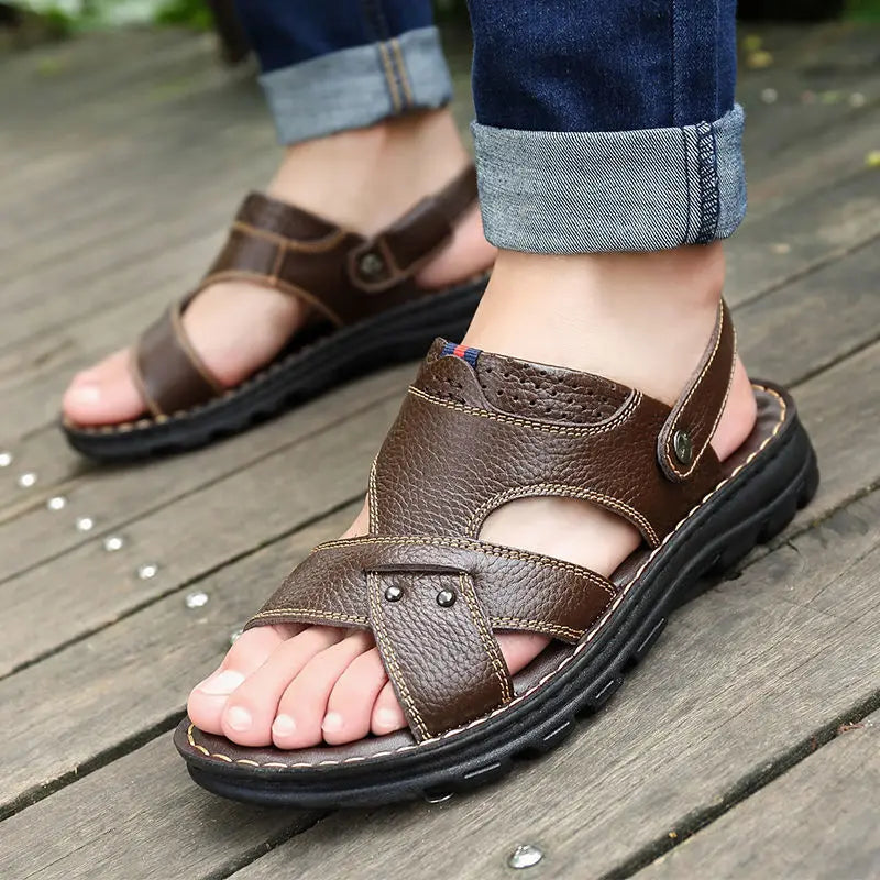 Sandalias de cuero auténtico para hombre, antideslizantes y cómodas; calzado de verano para exteriores con suela gruesa, ideal para la playa.